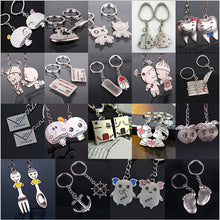Keychain cartoon key ring holder on valentine car
