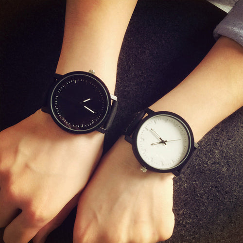 Fashion Simple Style Quartz Watch Men Women Leather Wrist Watches