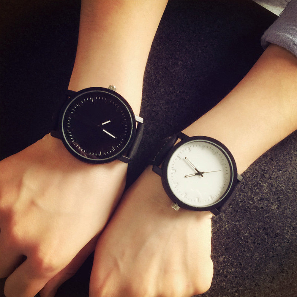 Fashion Simple Style Quartz Watch Men Women Leather Wrist Watches